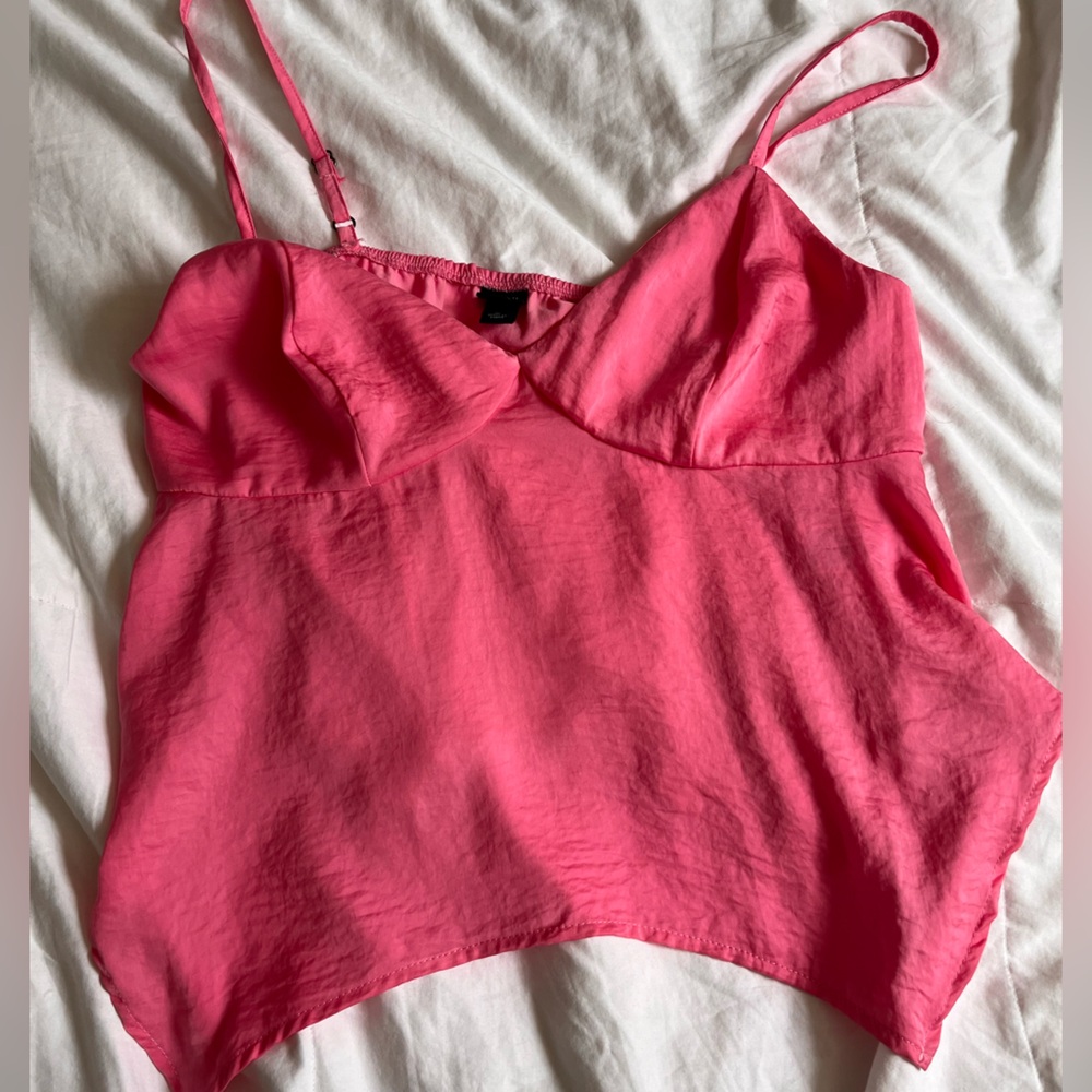 Flattering butterfly effect top